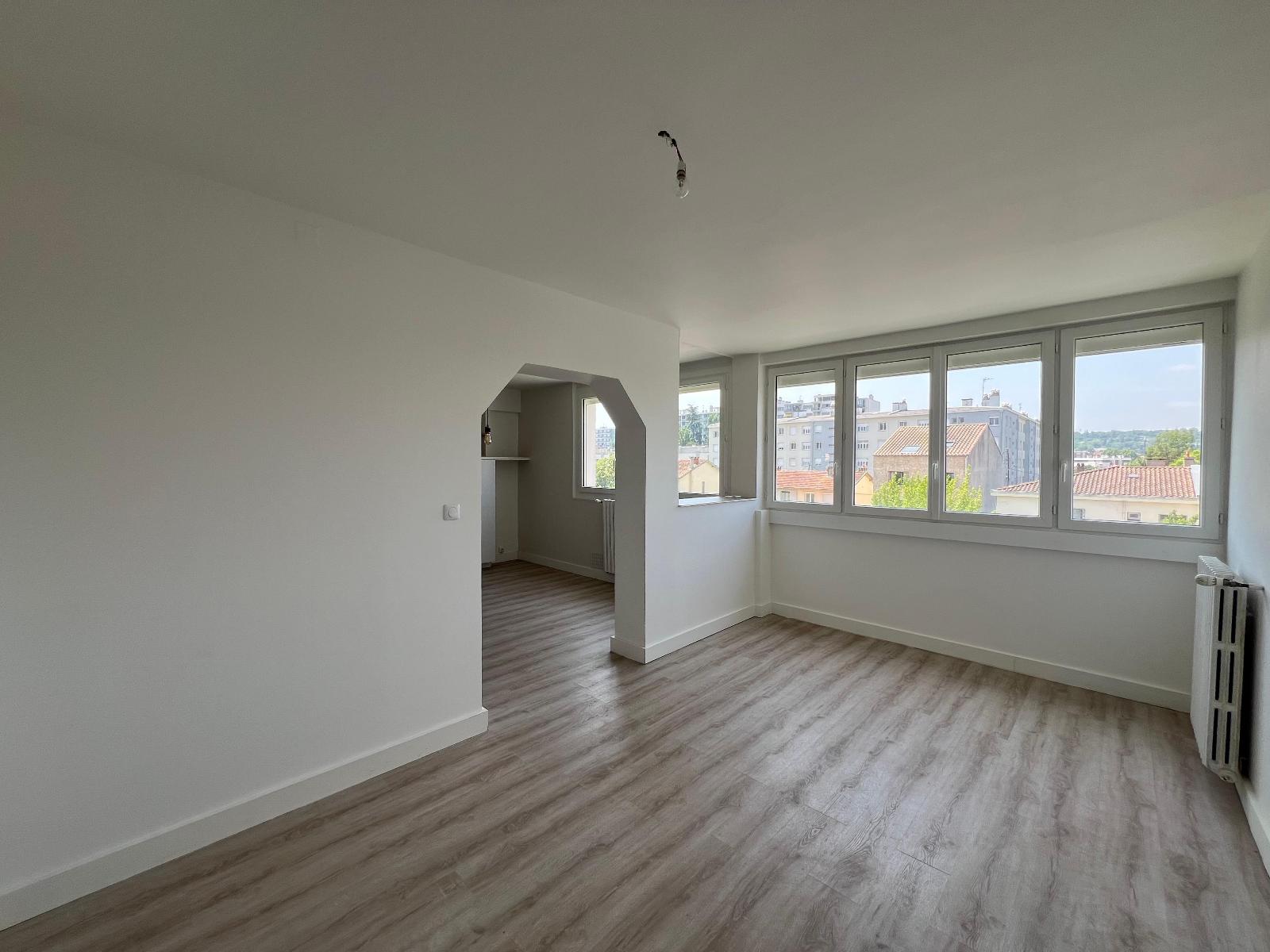Appartement rénové / 3 pièces 66m2